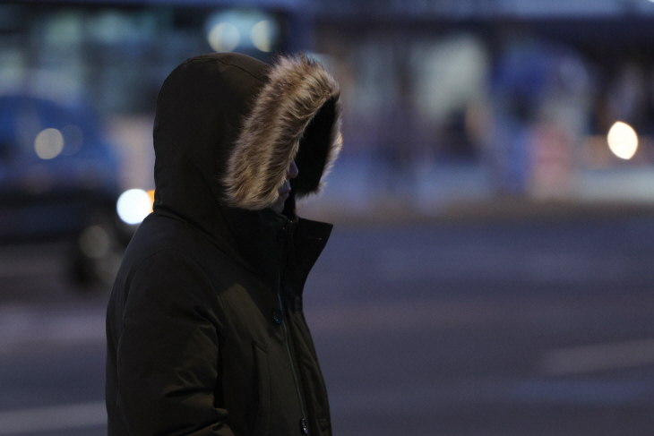 내일 꽁꽁 싸매고 출근하세요