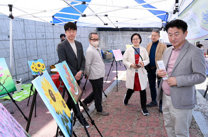 김동근 의정부시장 8일 ‘2023년 입석마을 벚꽃길 축제’ 참석
