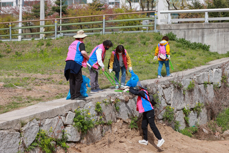 한국생활개선남양주시연합회 14일 환경정화활동 전개