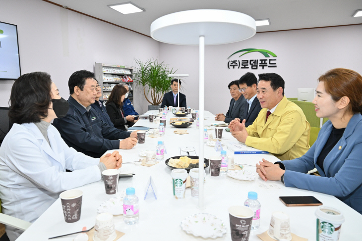 백영현 포천시장 20일 로뎀푸드 방문