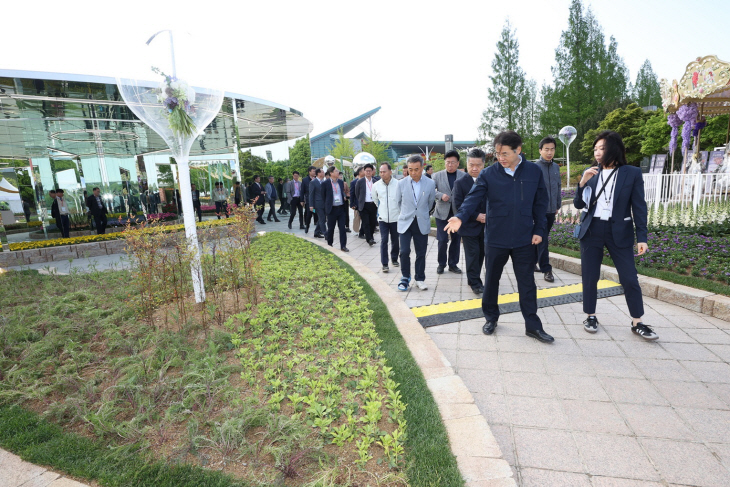 이동환 고양특례시장 26일 고양국제꽃박람회장 점검