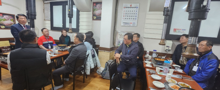 백경현 구리시장 쓰레기 처리 감시원과 오찬 격려간담회 개최