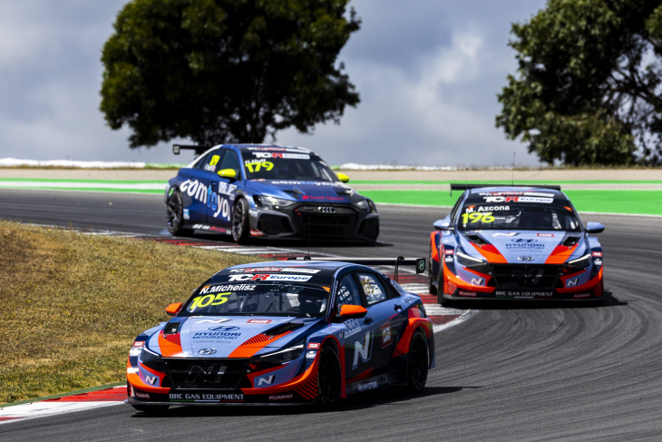 [사진1] 금호타이어_ KUMHO TCR World Tour 개막전 주요장면(1)