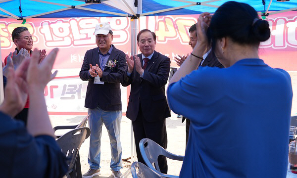 [포토] 하윤수 부산시교육감 “개성高 개교 128주년 축하합니다