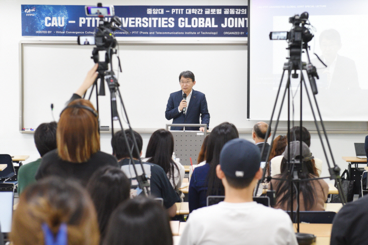 [사진2] 박상규 총장 축사