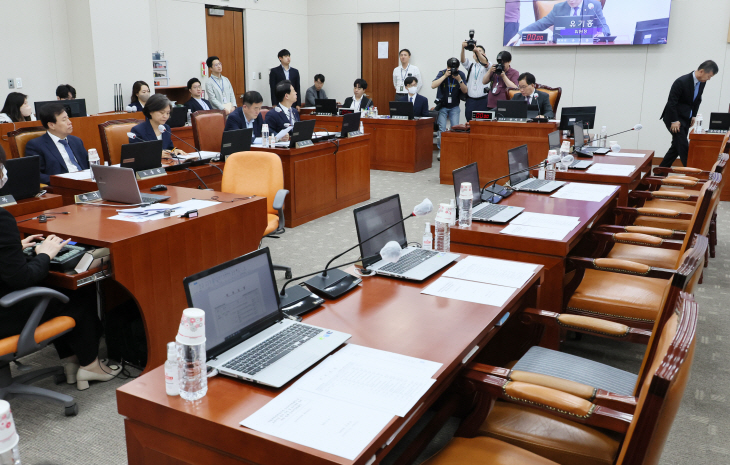 취업 후 학자금 상환 특별법 야당 단독 처리