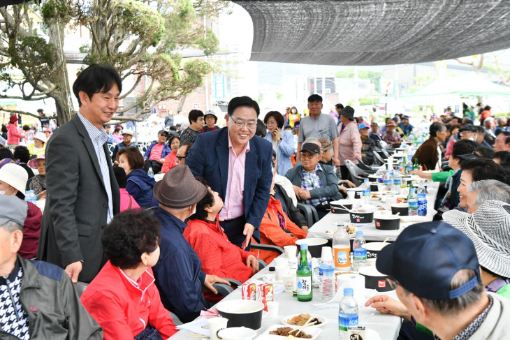 양주시 백석읍 효도 경로잔치 현장