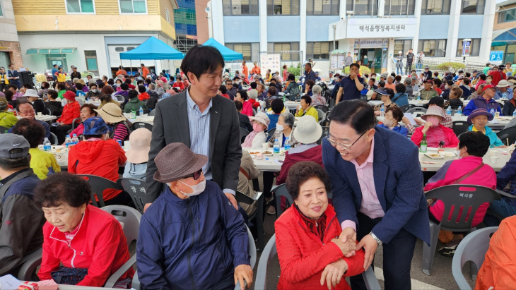 양주시 백석읍 효도 경로잔치 현장