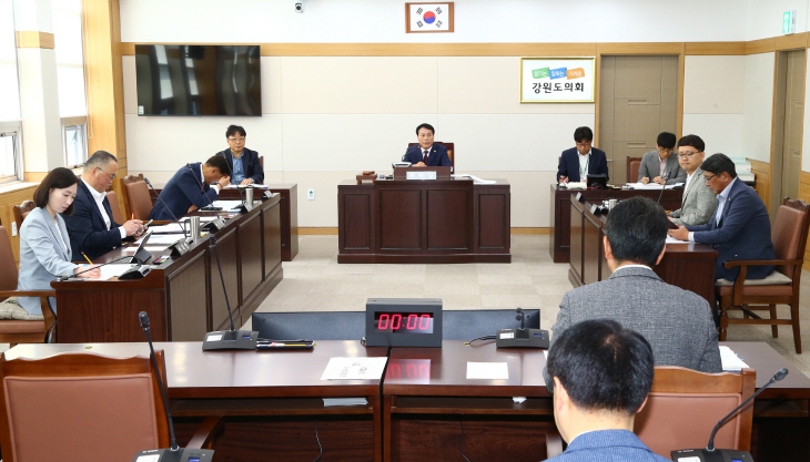 안전건설위원회 지진관련 대책회의 (1)