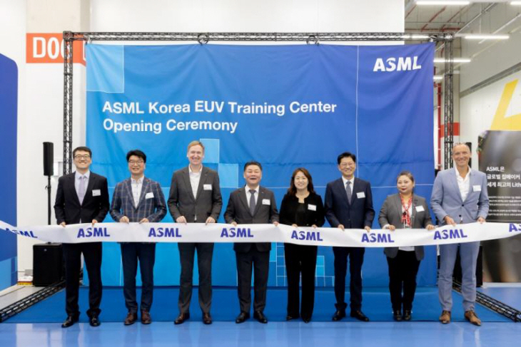 ASML 코리아 글로벌 트레이닝 센터 개소식<YONHAP NO-3131>