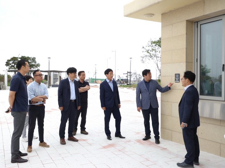 임병택 시흥시장 18일 거북섬 웨이브파크 방문
