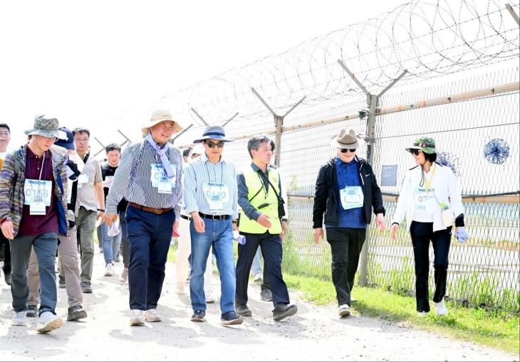 파주시 20일 정전협정 70주년 DMZ 평화걷기 개최