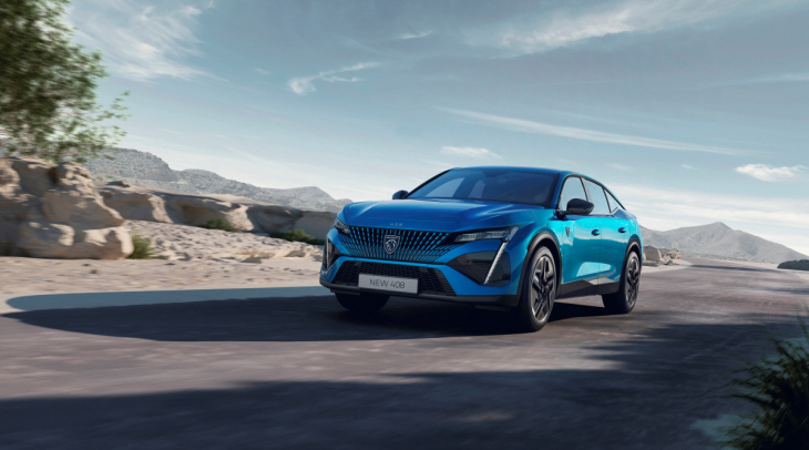 사진자료1-뉴 푸조 408(NEW PEUGEOT 408) 정측면 (1)