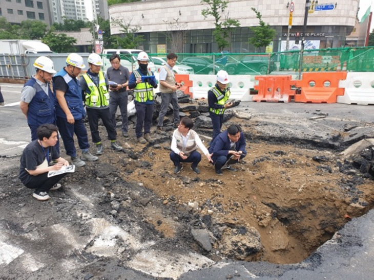 지하안전위원회 굴착 지반 등 현장 확인