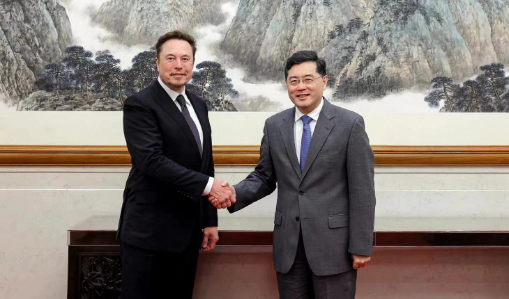 CHINA-POLITICS-AUTOMOBILE-TESLA