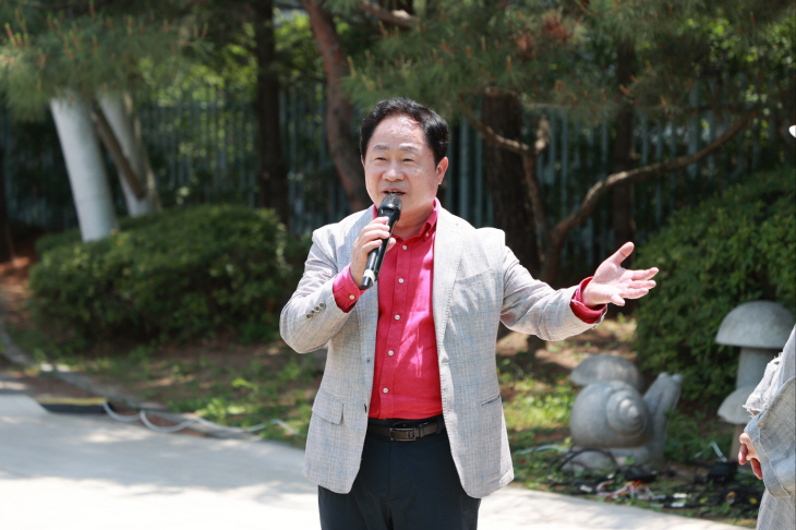 주광덕 남양주시장 4일 제23회 진건읍 명덕사 경로잔치 참석