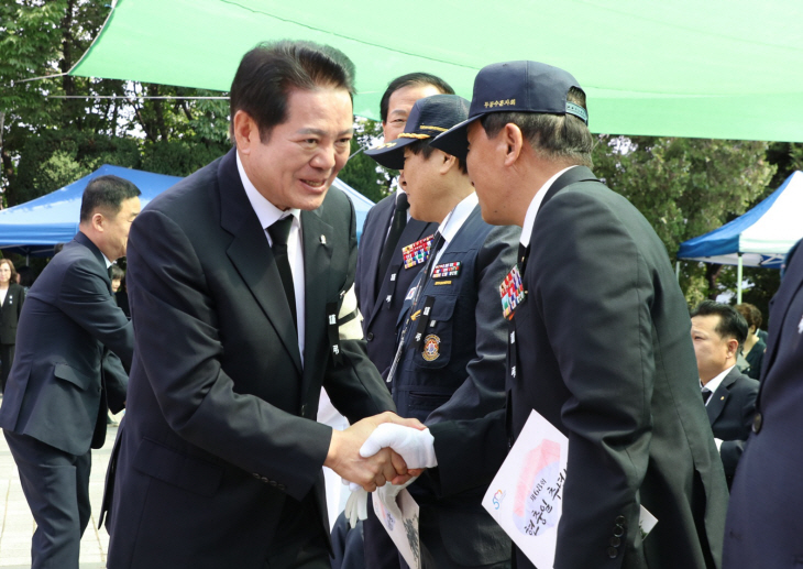 최대호 안양시장 6일 국가유공자 감사인사