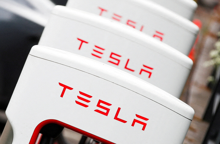 TESLA-JOBS/
