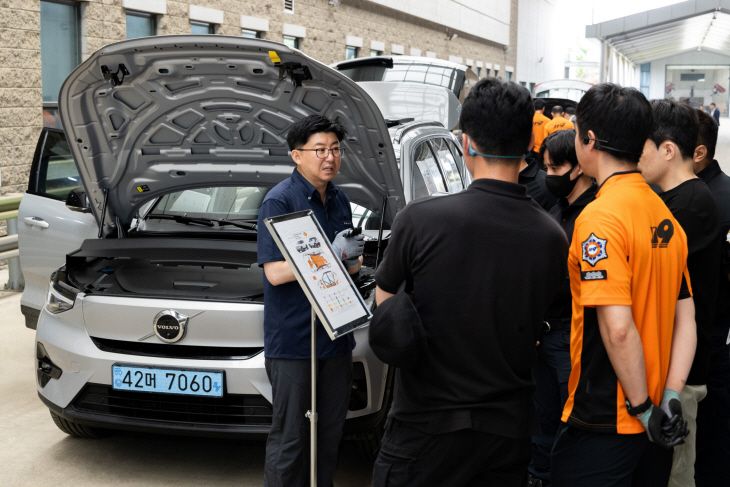 21일 교통안전공단 자동차안전연구원이 개최한 ‘2023 소방대원