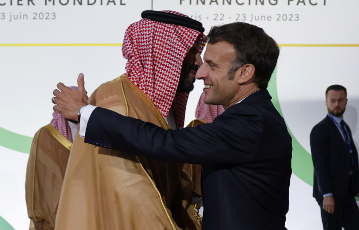 FRANCE NEW GLOBAL FINANCIAL PACT SUMMIT