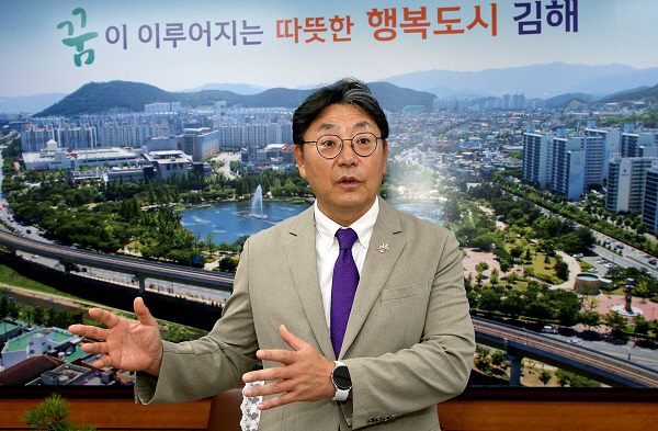 홍태용 김해시정 1년 “‘소통’ 시정 철학 행복도시 토대 마련
