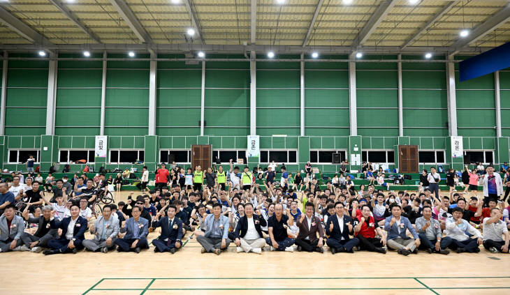 제1회 파주시장배 장애인 배드민턴대회 현장