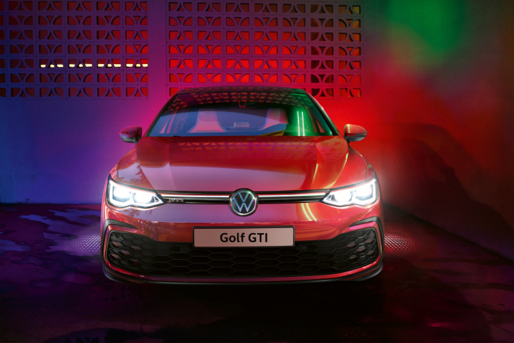 [참고 사진] 폭스바겐 2023년형 골프 GTI (1)