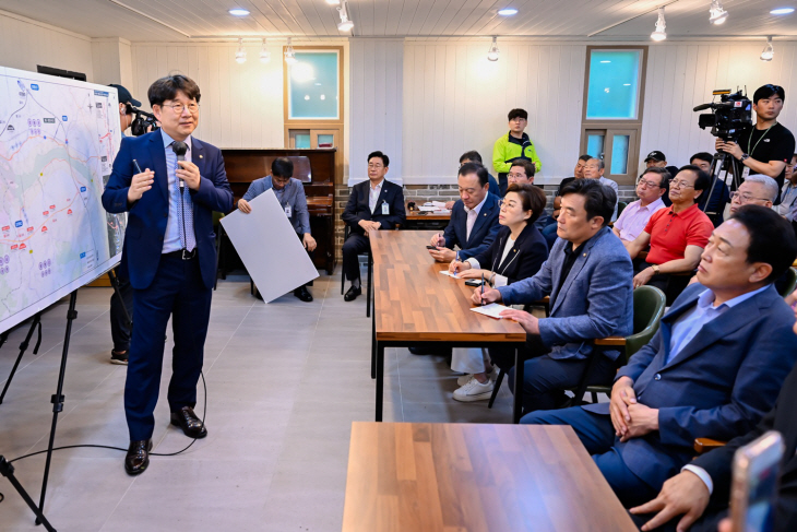 국민의힘 14일 서울~양평고속도로 양서면 주민설명회 현장