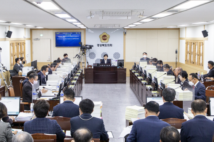 예산결산특별위원회 성과 내