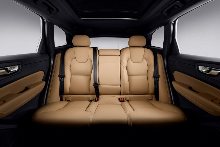 볼보 XC60