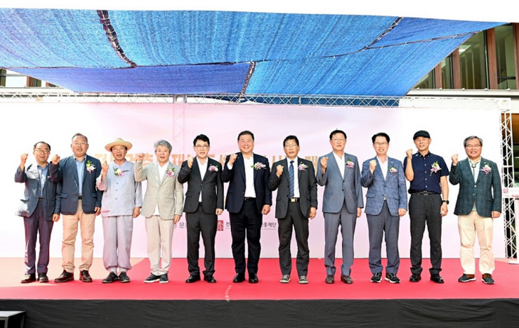 파주시 1일 전통건축부재보존센터 전시관 개관