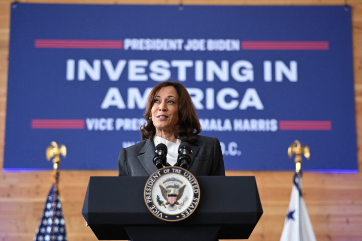 US-POLITICS-ECONOMY-HARRIS <YONHAP NO-0206> (AFP)