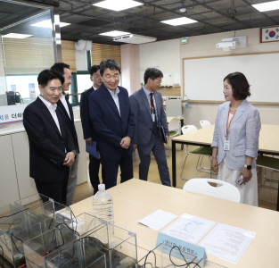 (3)혜인여고 교사와 대화