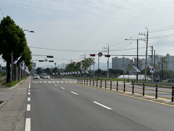 포천시 호국로 태극기거리 조성