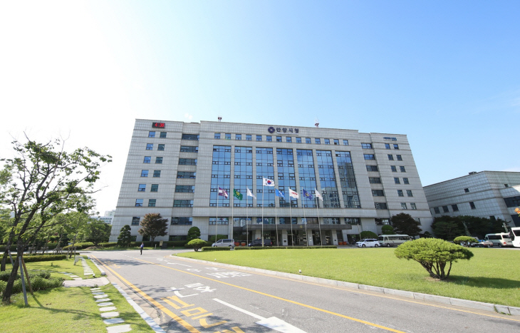 안양시청 전경