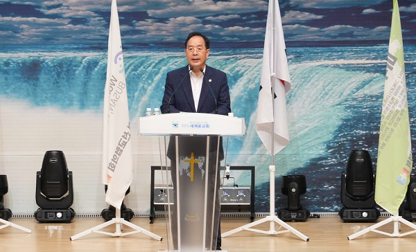 [포토] 하윤수 부산시교육감 “2023세계박람회 부산유치를 기원