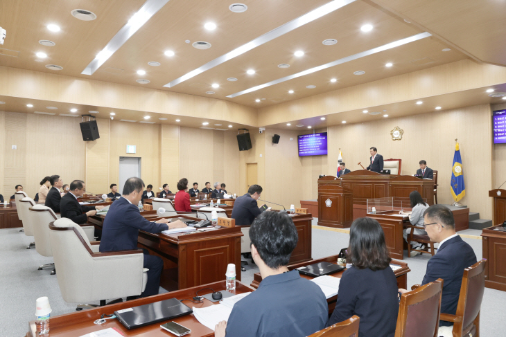 제267회 청송군의회 임시회 폐회