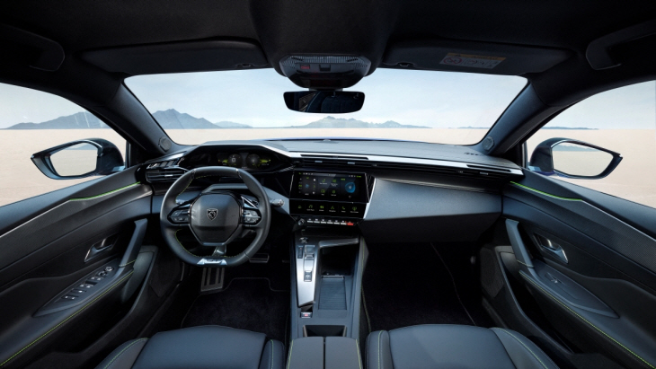 사진자료3-뉴 푸조 408(NEW PEUGEOT 408) 인테리어