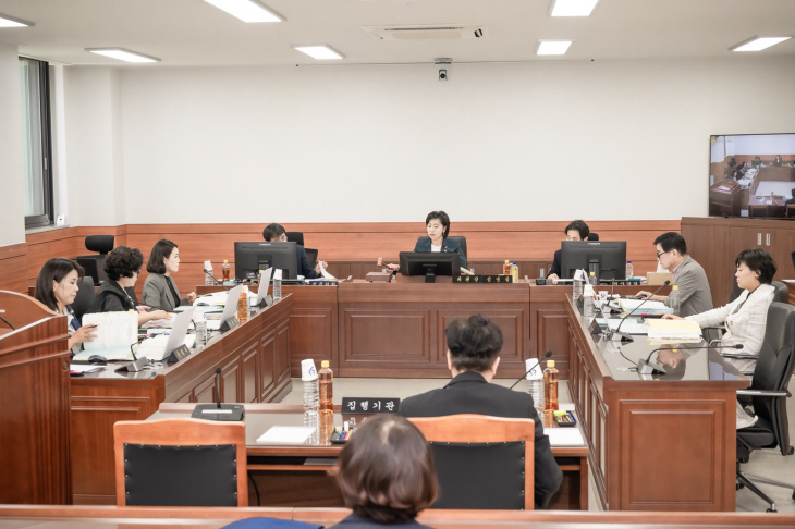 남양주시의회 복지환경위원회 조례안 심사현장
