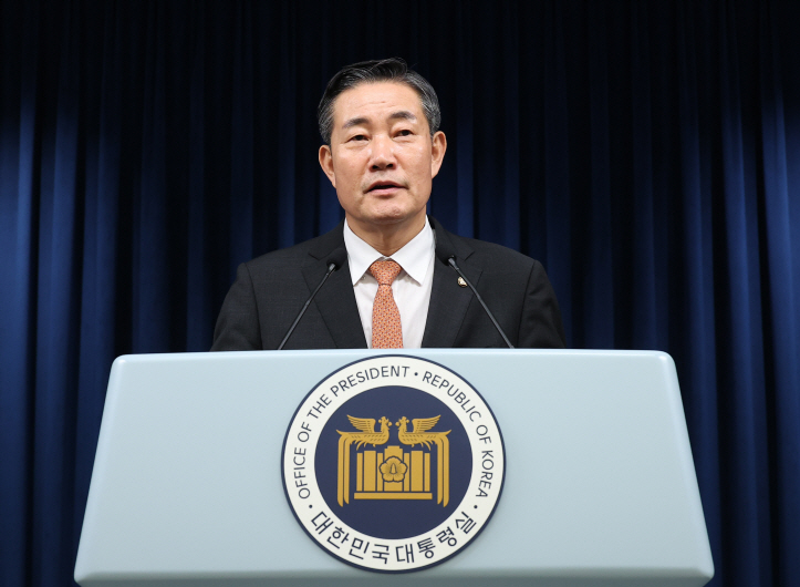 소감 밝히는 신원식 국방부 장관 후보자