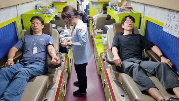 넥센타이어 임직원 헌혈 캠페인 참여
