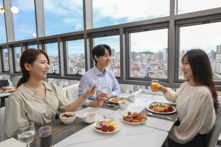 0927 제주항공 홍대호텔 런치뷔페 오픈(1)