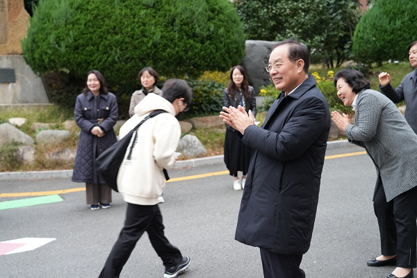 하윤수 부산시교육감 “수능, 최선을 다해 최고의 성과를”