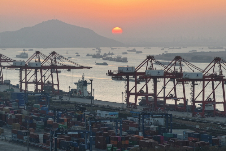 CHINA-ECONOMY-TRADE