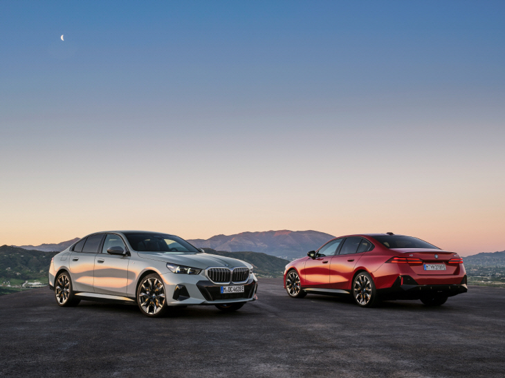 사진-BMW 뉴 5시리즈 사전예약 실시 (1) (1)