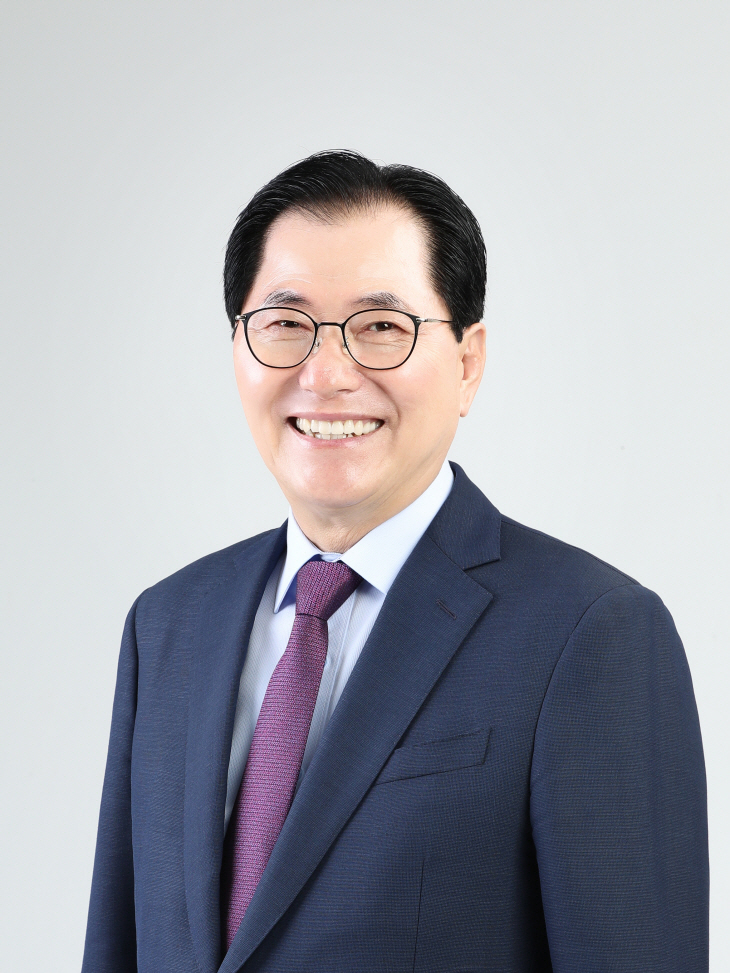 신우철 완도군수