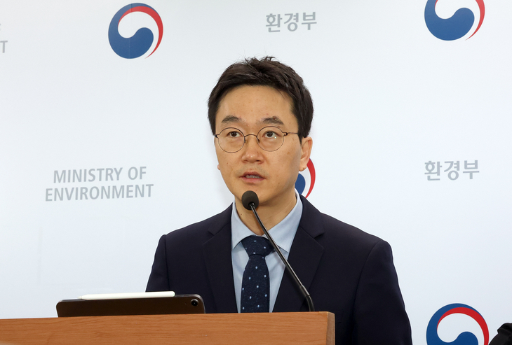 <b>가습기살균제 피해자 지원</b>, 치료와 합의금 선택제로 간다