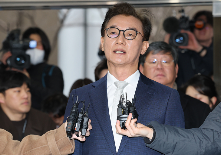 전재수·오거돈·김영춘... 해양 경력 없이 해수부 거쳐 부산시장 후보로... - 뉴스 썸네일 이미지