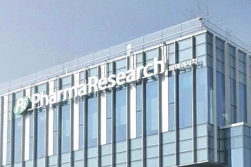 의약품-화장품 넘나드는 K-에스테틱 강자들...신약으로 '새 판' 짠다 - 뉴스 썸네일 이미지