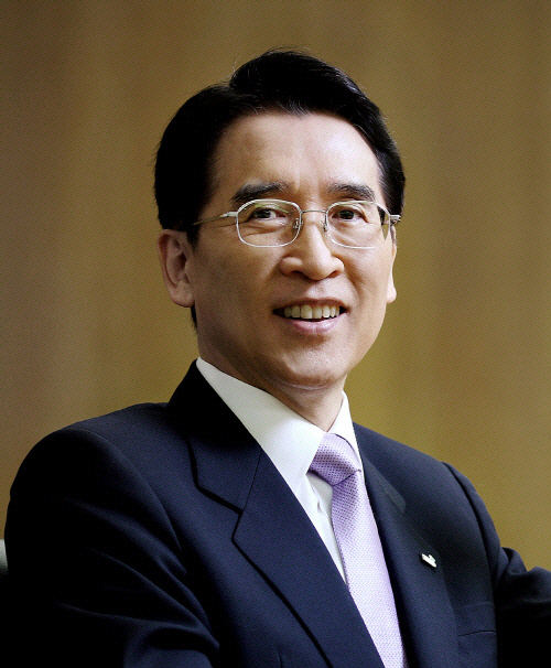 신창재 교보생명 회장